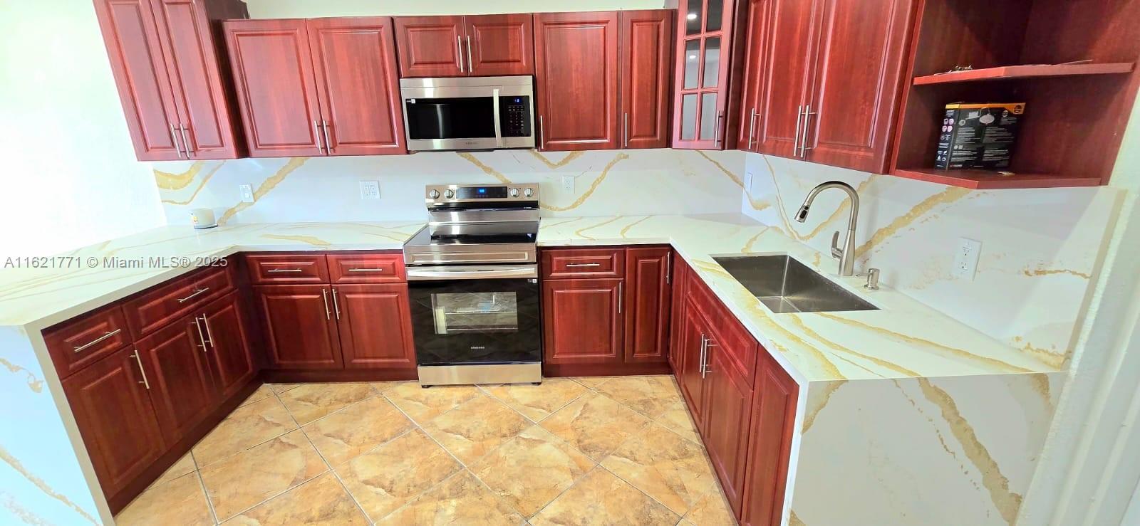 Picture of 385 W 63Rd St, Hialeah, FL 33012