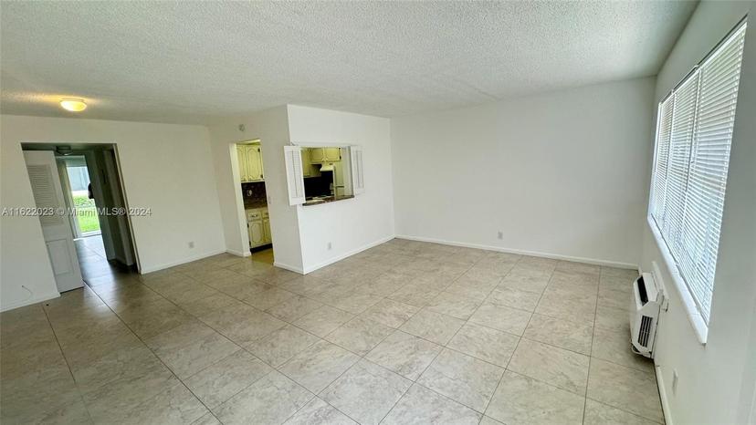 Picture of 18 Hastings B # 18, West Palm Beach FL 33417