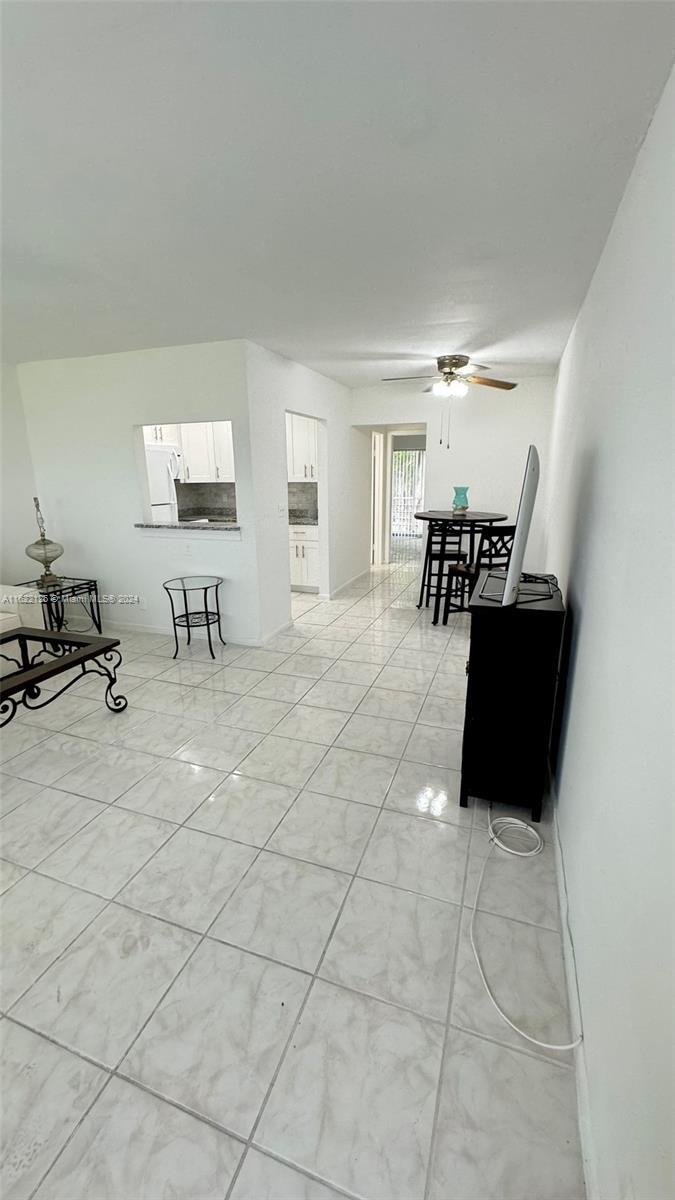 Picture of 163 Coventry G # 163, West Palm Beach FL 33417