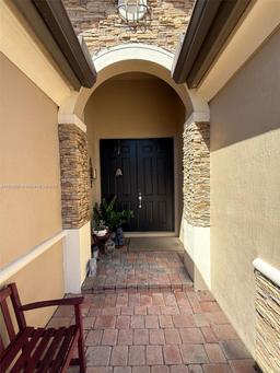 Picture of 11922 SW 154Th Path, Miami, FL 33196