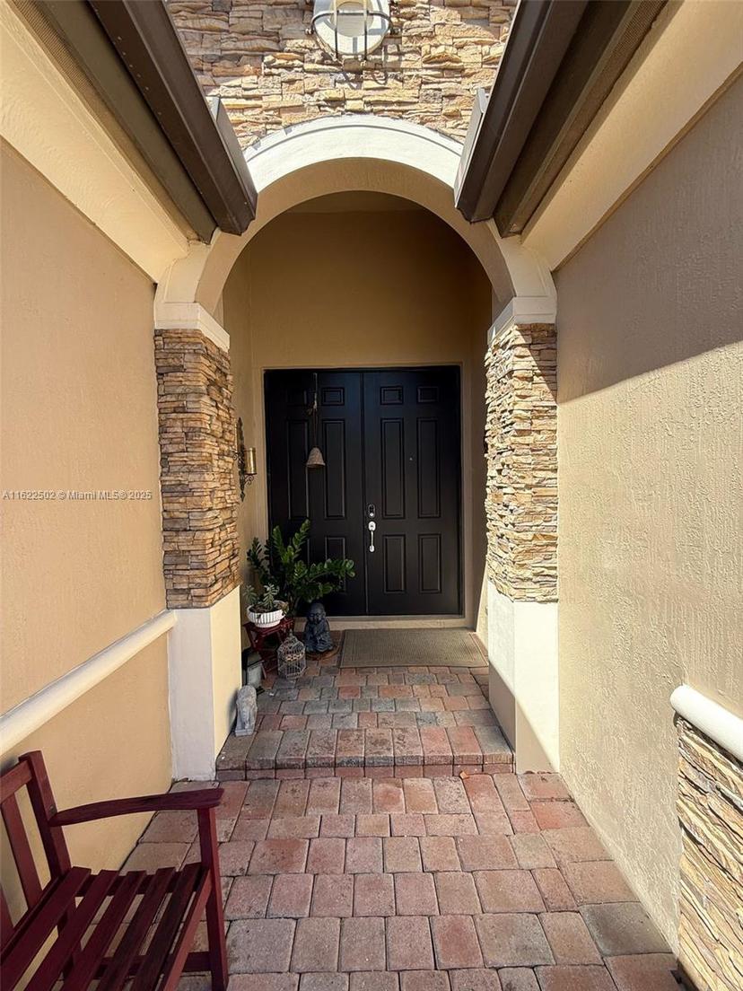 Picture of 11922 SW 154Th Path, Miami FL 33196
