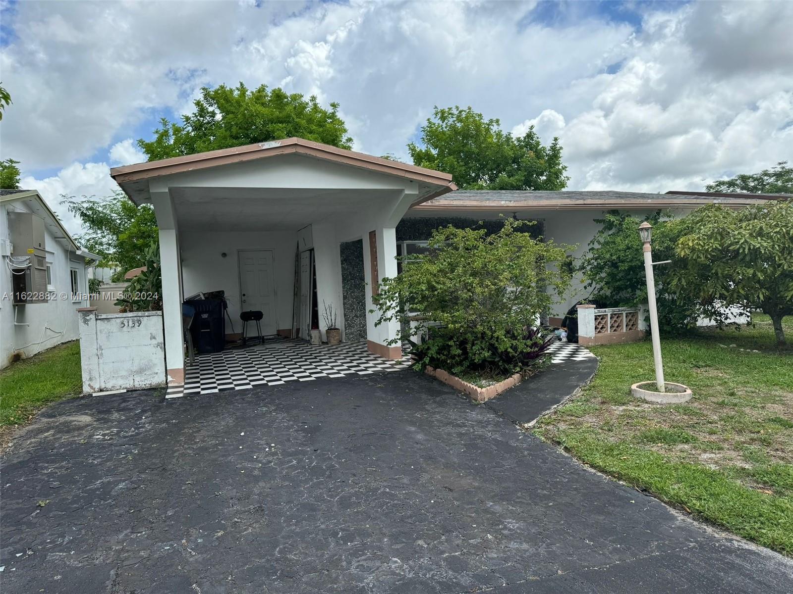 Picture of 5139 NW 43Rd Ct, Lauderdale Lakes, FL 33319