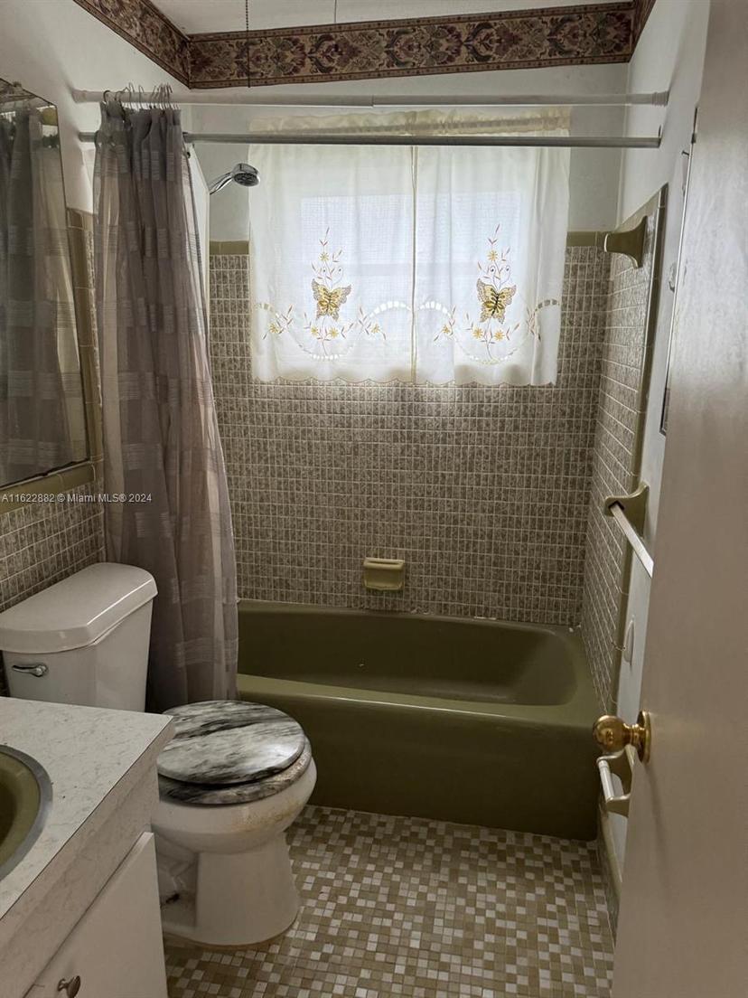 Picture of 5139 NW 43Rd Ct, Lauderdale Lakes FL 33319