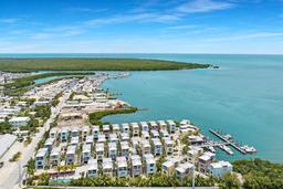 Picture of 101 11Th St Ocean 15, Marathon, FL 33050