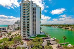 Picture of 5600 Collins Ave # 10E, Miami Beach, FL 33140