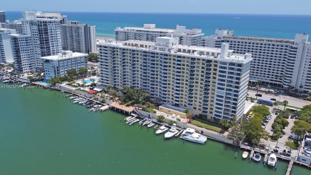 Picture of 5600 Collins Ave # 10E, Miami Beach, FL 33140
