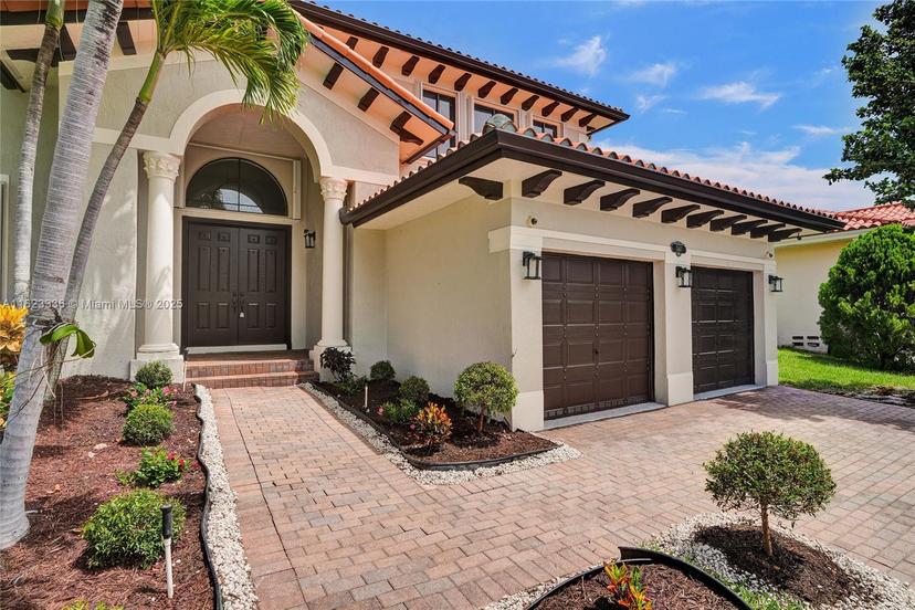 Picture of 7467 SW 189Th St, Cutler Bay FL 33157