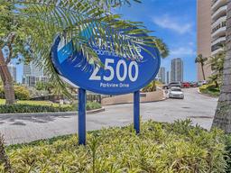 Picture of 2500 Parkview Dr # 2415, Hallandale Beach, FL 33009