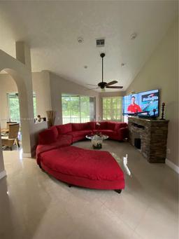 Picture of 10232 Andover Coach Cir # H2, Lake Worth, FL 33449
