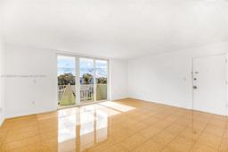Picture of 7133 Bay Dr # 401, Miami Beach, FL 33141