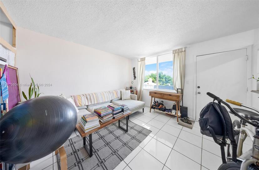 Picture of 7133 Bay Dr # 503, Miami Beach FL 33141