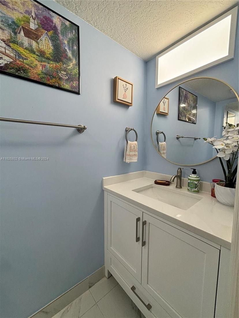 Picture of 13637 SW 264Th Ter, Homestead FL 33032