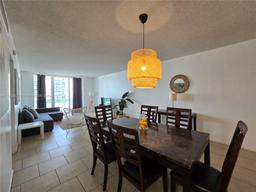 Picture of 3901 S Ocean Dr # 5C, Hollywood, FL 33019