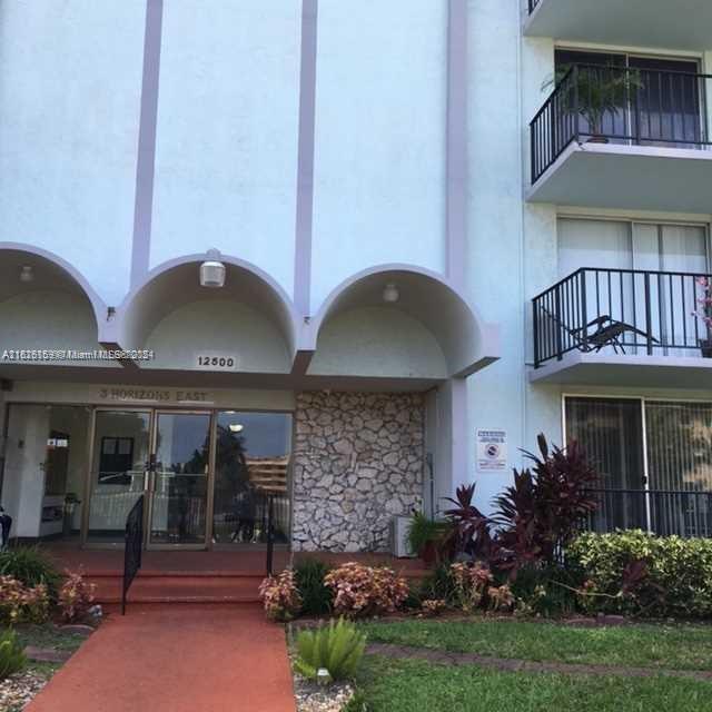 Picture of 12500 NE 15 Ave # 207, North Miami FL 33161