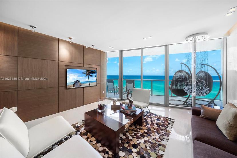 Picture of 17001 Collins Ave # 804, Sunny Isles Beach FL 33160