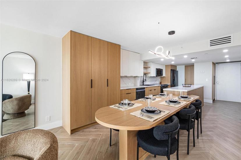 Picture of 1717 N Bayshore Dr # 3755, Miami FL 33132