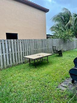 Picture of 462 SE 34Th Ter, Homestead, FL 33033