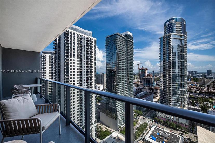 Picture of 601 NE 1St Ave # 2701, Miami FL 33132
