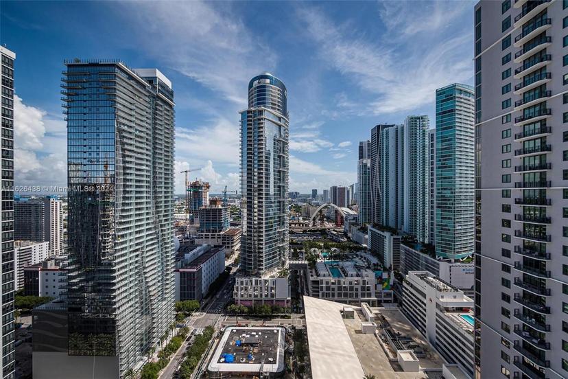 Picture of 601 NE 1St Ave # 2701, Miami FL 33132