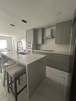 Picture of 1619 Moffett St, Hollywood, FL 33020