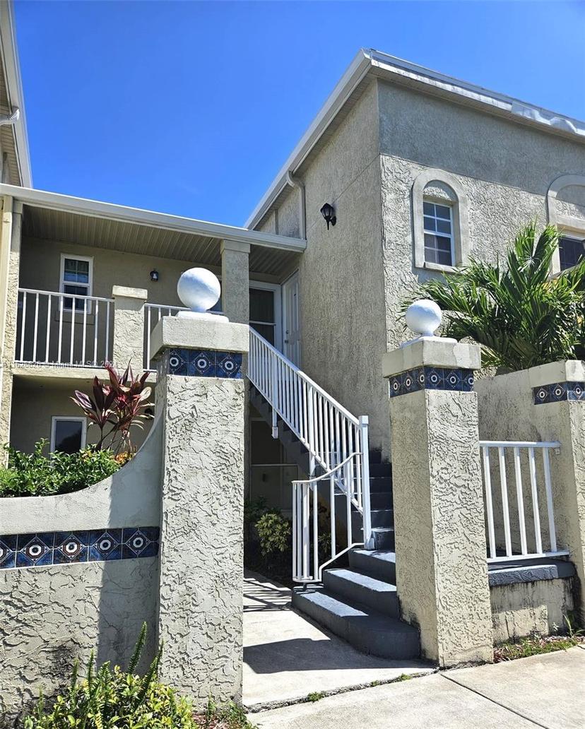 Picture of 1624 SE Green Acres Cir # 201, Port St. Lucie FL 34952