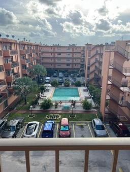 Picture of 1800 W 54 St # 406, Hialeah, FL 33012