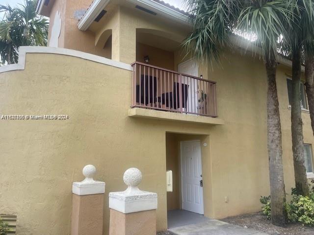 Picture of 650 NW 78Th Ter # 104, Pembroke Pines, FL 33024
