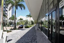 Picture of 2960 NE 207Th St # 602, Aventura, FL 33180