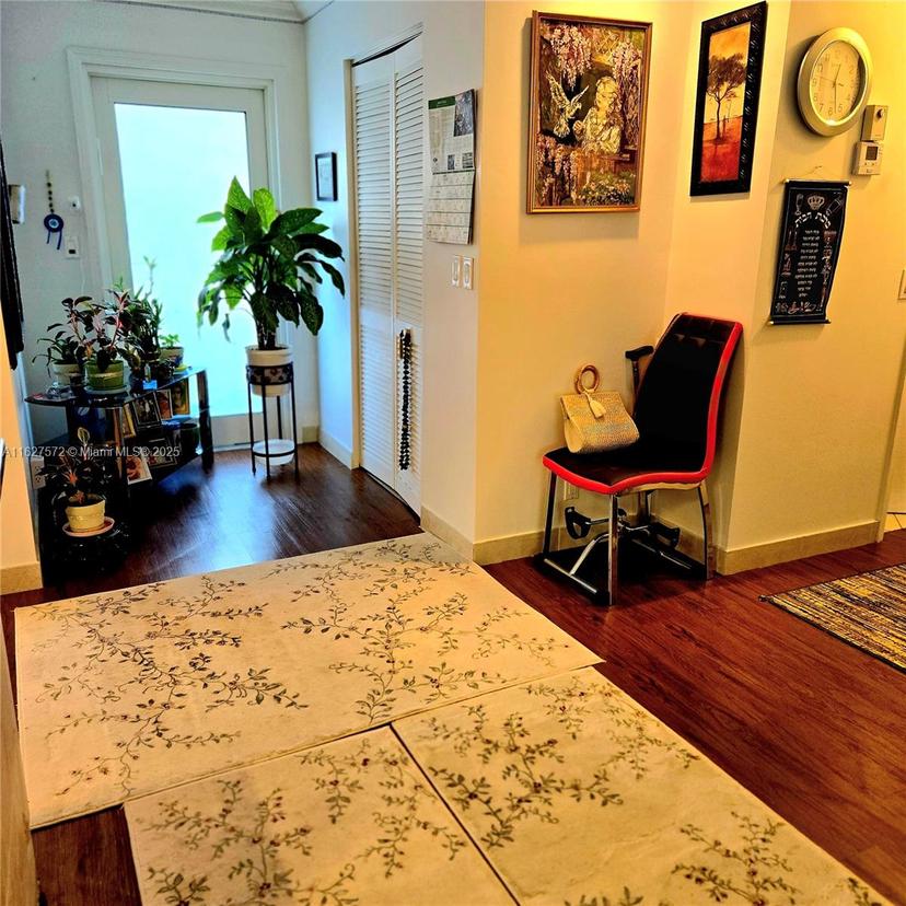 Picture of 1425 Atlantic Shores Blvd # 409, Hallandale Beach FL 33009
