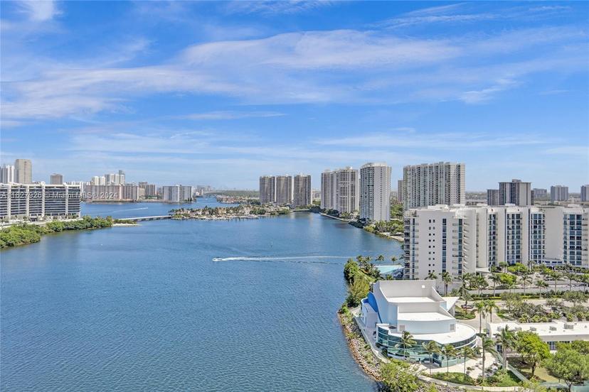 Picture of 3370 Hidden Bay Dr # 2114, Aventura FL 33180