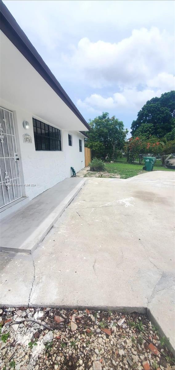 Picture of 15761 SW 303Rd St, Homestead FL 33033