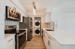Picture of 1155 Brickell Bay Dr # 2907, Miami, FL 33131