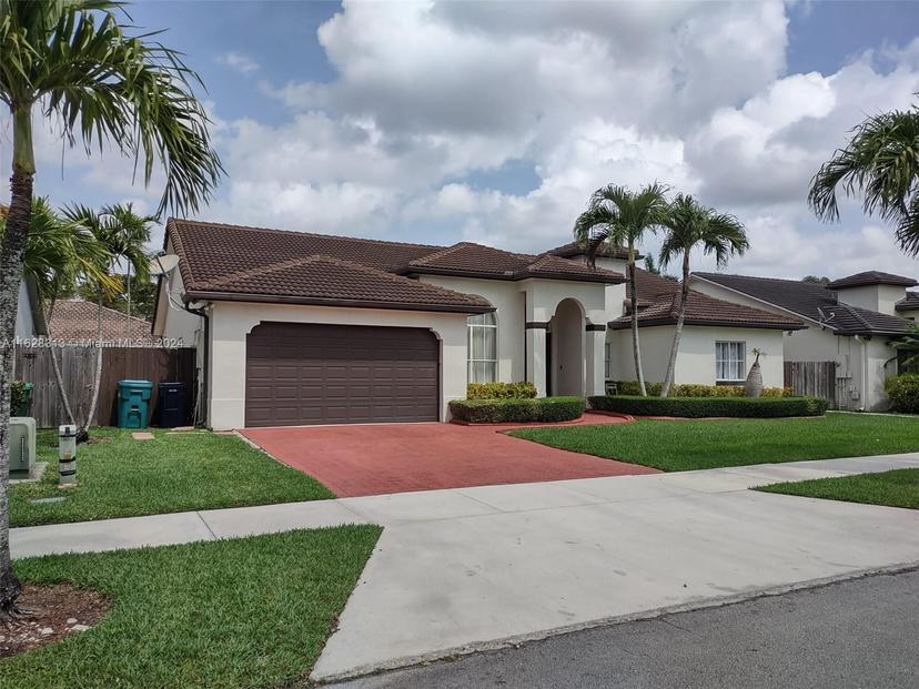 Picture of 15351 SW 114Th Ter, Miami FL 33196