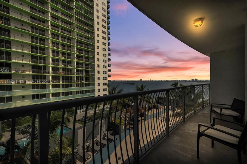 Picture of 1750 N Bayshore Dr # 1405, Miami FL 33132