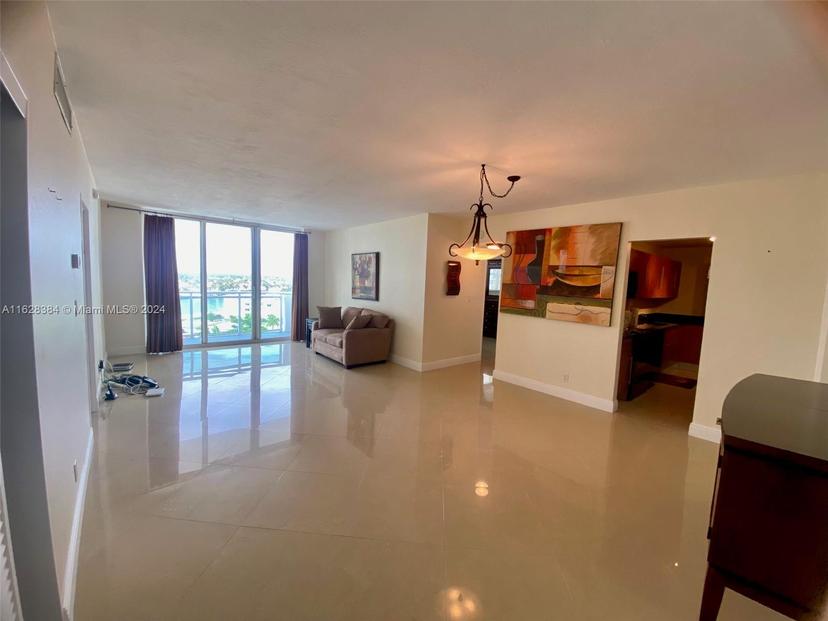 Picture of 3001 S Ocean Dr # 829, Hollywood FL 33019