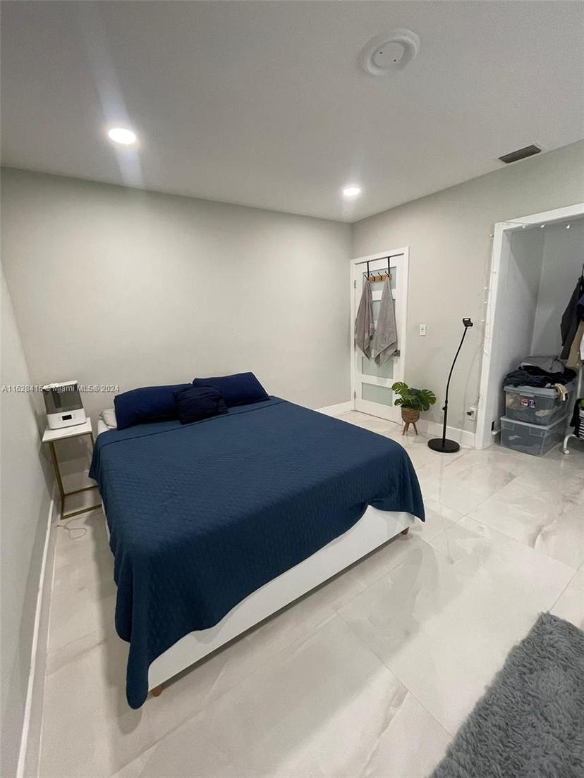 Picture of 18441 NE 21St Ave, North Miami Beach FL 33179