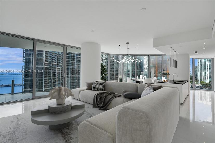 Picture of 300 Biscayne Blvd Way # 1607, Miami FL 33131