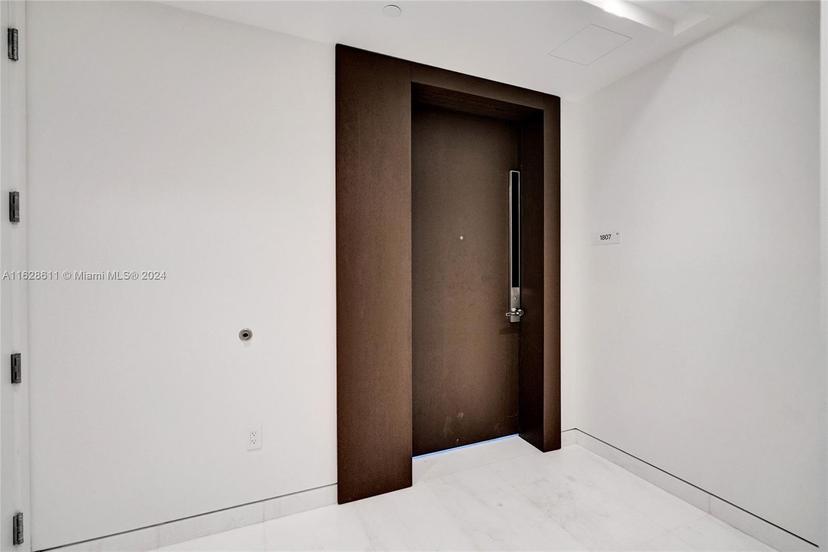 Picture of 300 Biscayne Blvd Way # 1607, Miami FL 33131