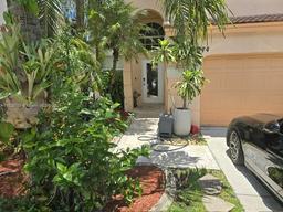 Picture of 1474 NW 153Rd Ln, Pembroke Pines, FL 33028