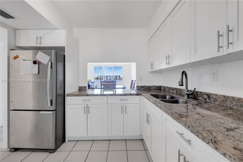 Picture of 1140 NE 191St St # D24, Miami FL 33179