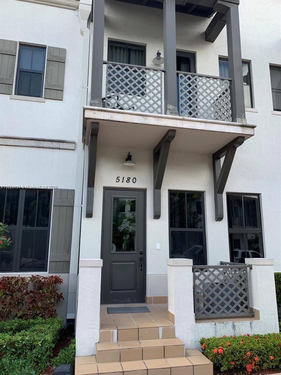 Picture of 5180 NW 84Th Ave, Doral, FL 33166