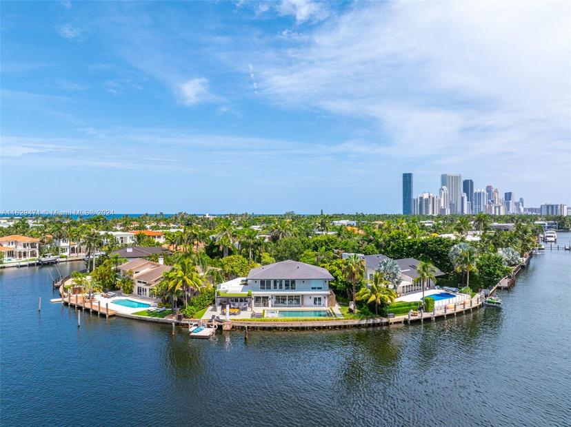 Picture of 447 Center Island Dr, Golden Beach FL 33160