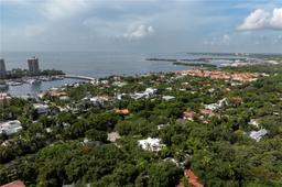 Picture of 1701 S Bayshore Dr, Miami, FL 33133