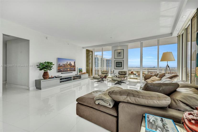 Picture of 901 Brickell Key Blvd # 3508, Miami FL 33131