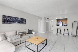 Picture of 13499 Biscayne Blvd # 1112, North Miami, FL 33181