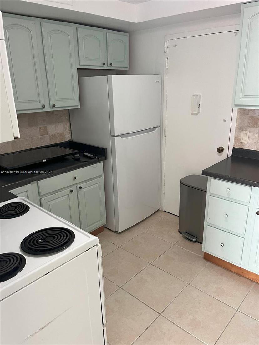 Picture of 3505 S Ocean Dr # 502, Hollywood FL 33019