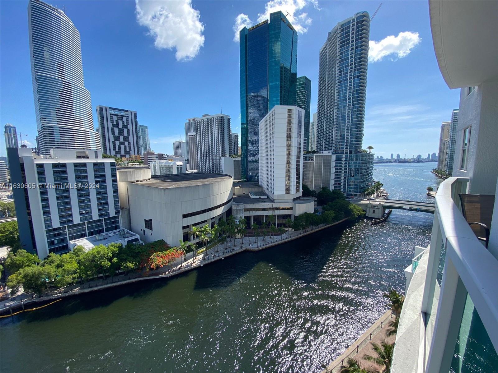 Picture of 31 SE 5Th St # 1601, Miami, FL 33131