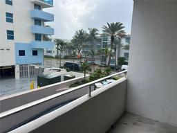 Picture of 9225 Collins Ave # 308, Surfside, FL 33154
