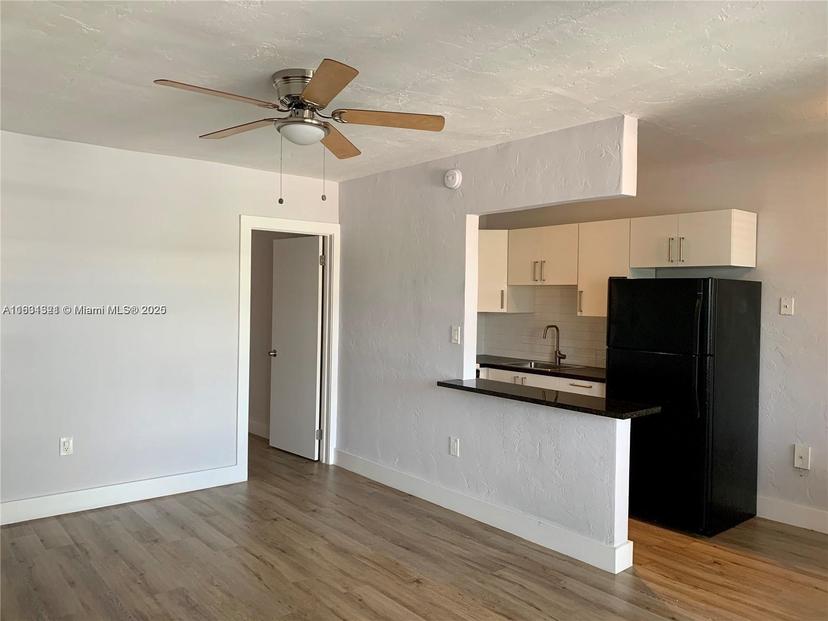 Picture of 1860 Venice Park Dr # 224, North Miami FL 33181