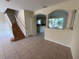 Picture of 1519 SE 24Th Ct # 238, Homestead, FL 33035